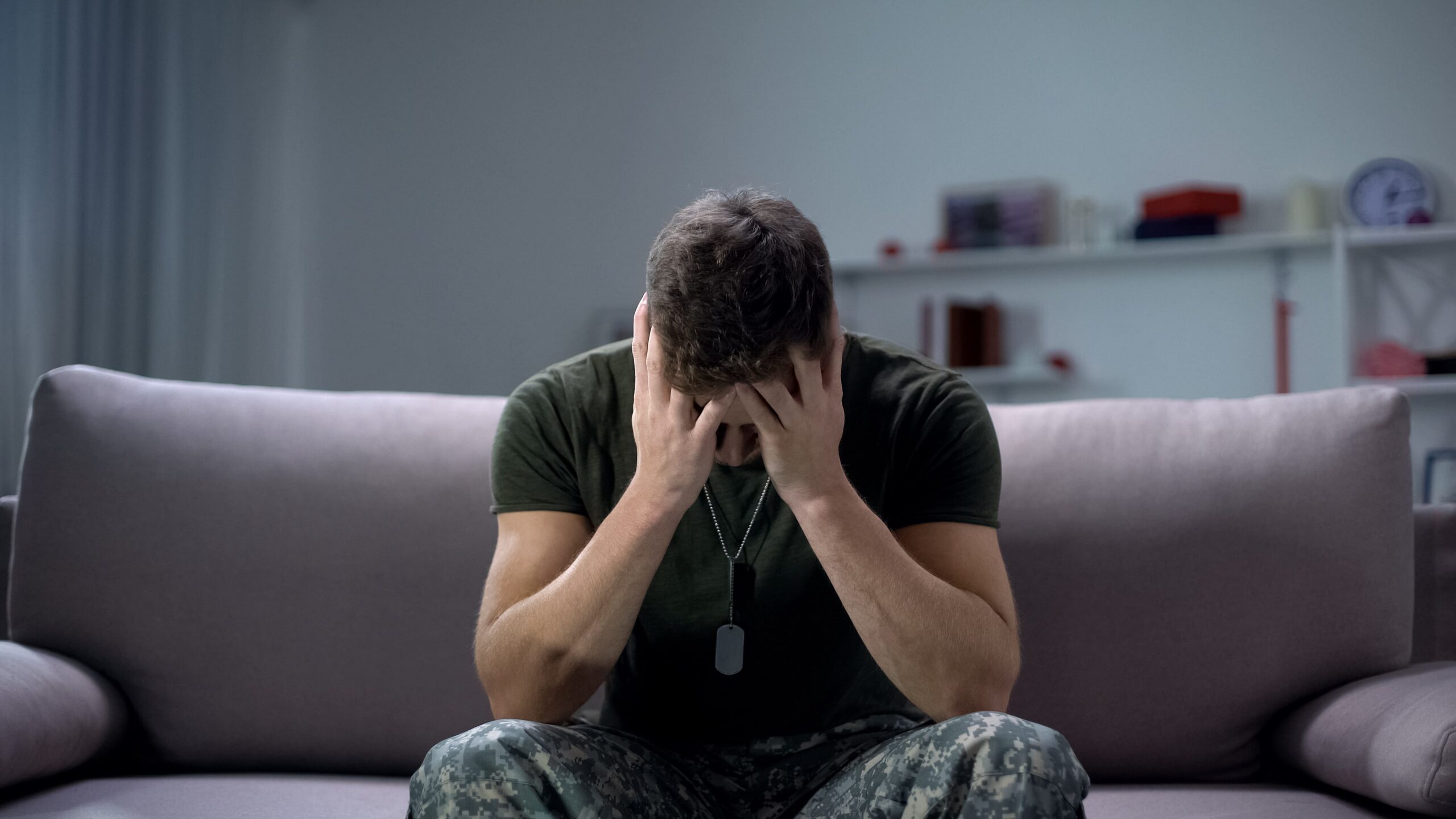A man wondering: What is the difference between PTS vs PTSD?
